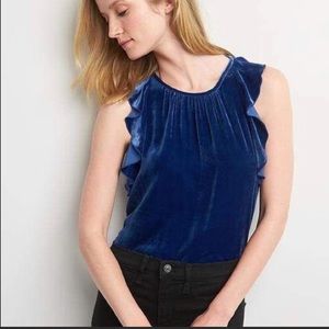 💜NWT Blue velvet tank/capped sleeve GAP shirt